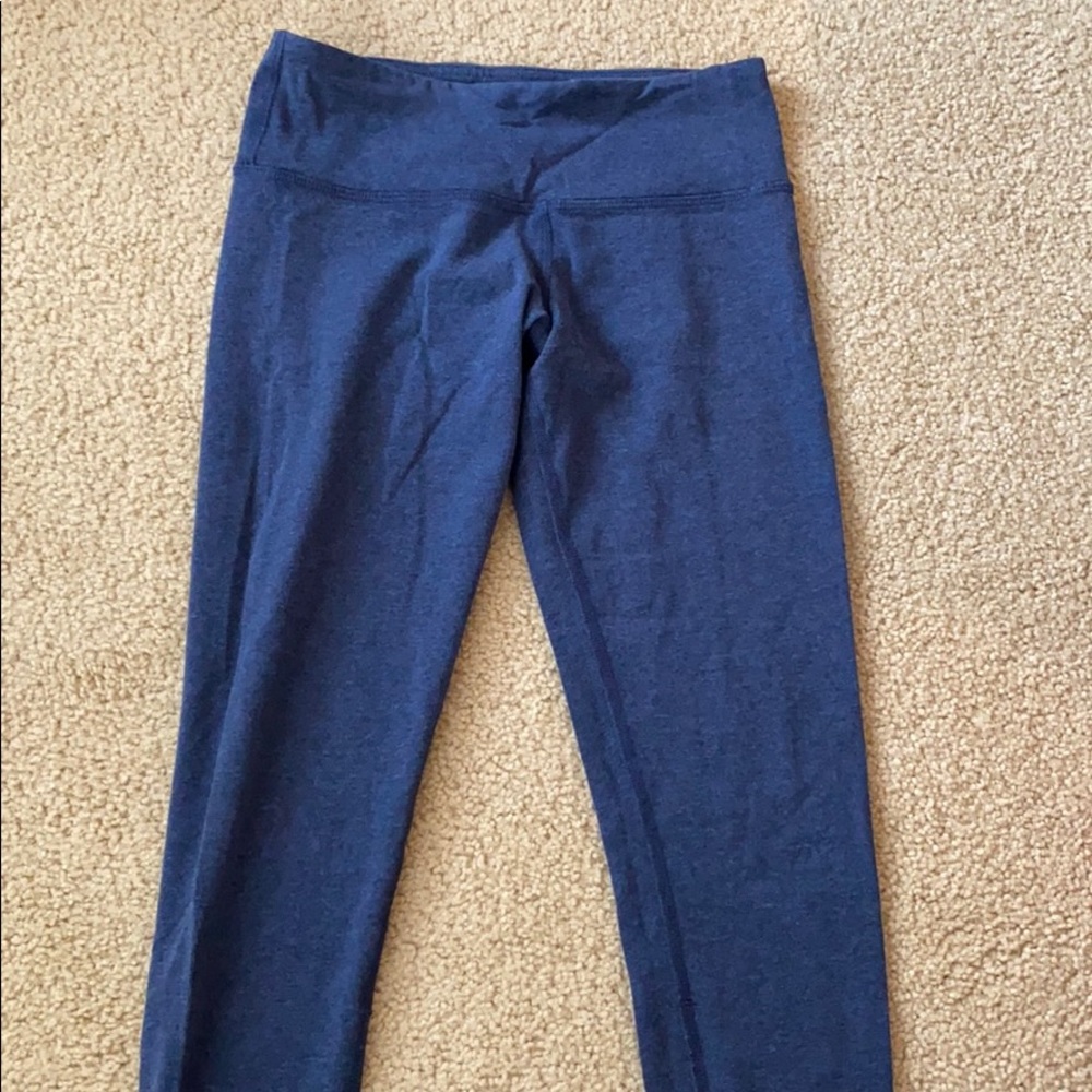 Lululemon crops